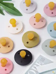 1 Pc Baby Pacifier Latex Material Round Nipple More Soft Taste Close To Mom's Breast 100% Bpa Free With PP Round Baffle Handle Bangladesh (New)